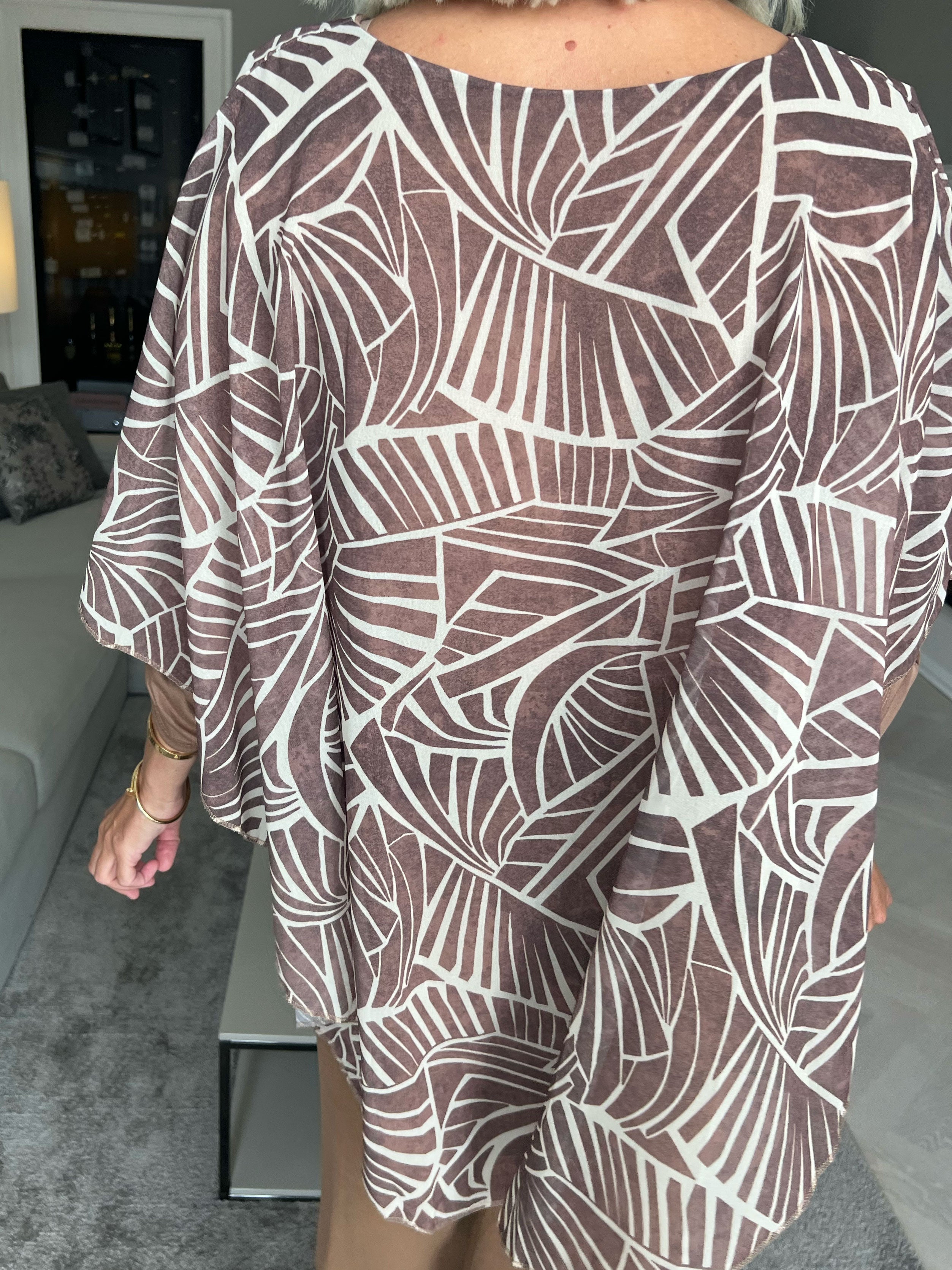 Kenya Pattern Shirt - Mönstrad tunika med chiffonglager